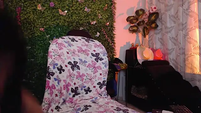 valquiria_sirgun webcam