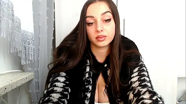 courtneyPerfect webcam