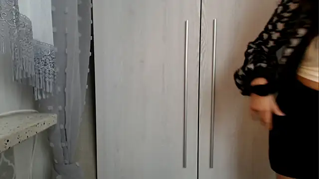 courtneyPerfect webcam