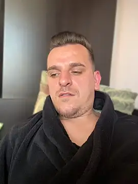 Huge_cock22cm webcam