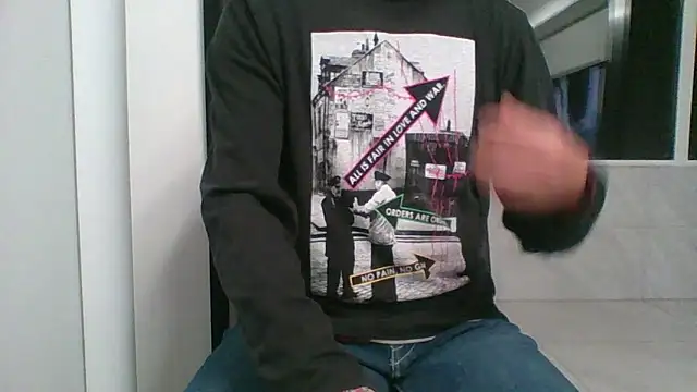 nole_china7 (Ask my age) - talk / fun / cum