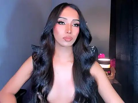xUrGoddess_islaCumsAlotx webcam