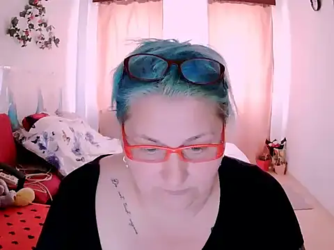 BlondyBigBoobs webcam