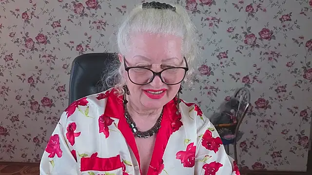 Maya_Mayflower webcam