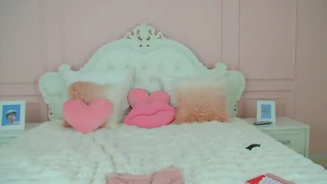 ElinaBellucci webcam