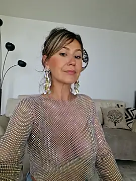 celynaross (Ask my age) - Cum for youu