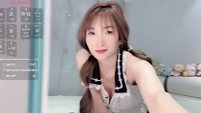 美女Teassa3326在线直播