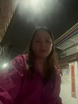 yiyi0316 (F young) - 大厅潮喷