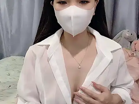 lucy681 (F young) - come squirt whit lucy681