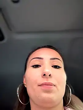 Wonder_Kari from StripChat is Freechat