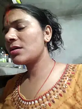 couple_71 (F young) - New Ghar