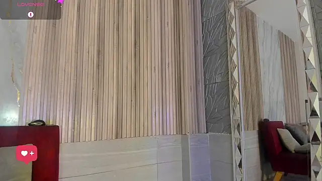 BriannaChelsea live sex cam