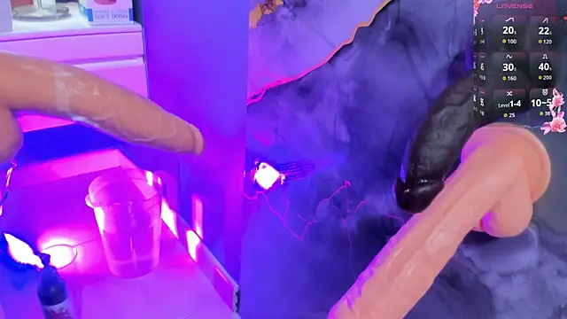 little_valentinaa (F teen) - Slap face x 8 👋🏻😩👋🏻😩