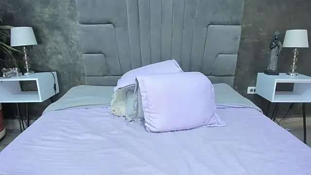 bruce_hans (M twink) - get naked