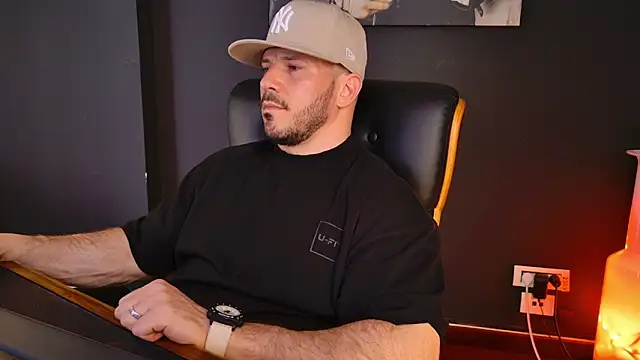 AngeloEric live sex cam