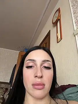 Webcam Model (Soft_Pleasure)  is live.Free join now!