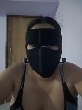 TamilAparna78 webcam