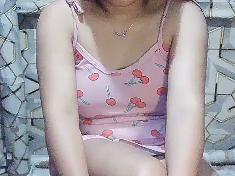 AsianHornyPussy69 webcam