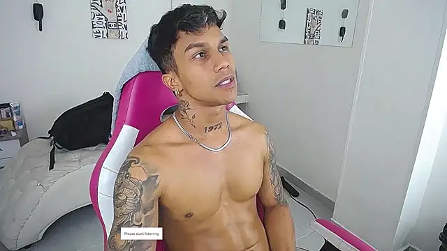 Leonard_Price webcam