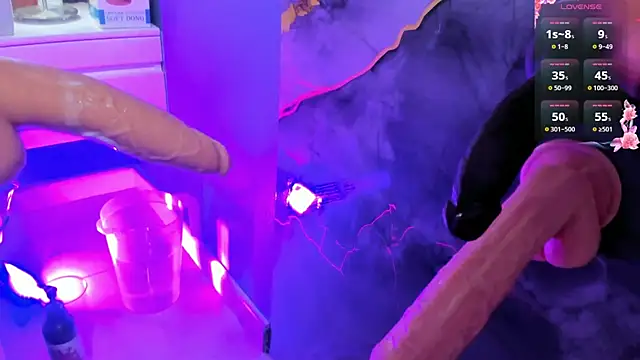 little_valentinaa webcam