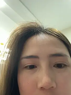 美女mengbaijiang07在线直播