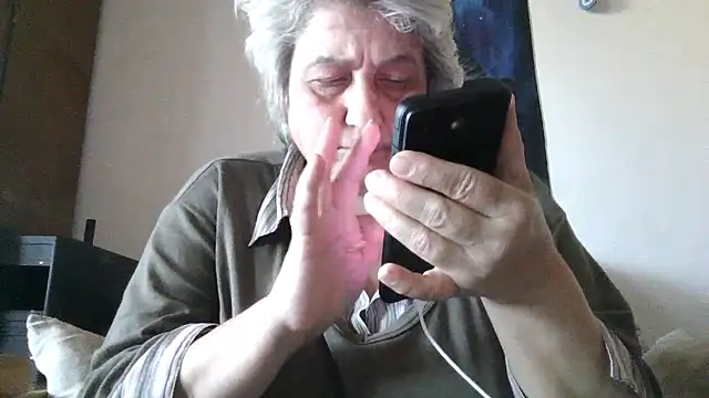 ExquisiteMature webcam