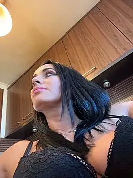 Hotmomcheckk_ webcam