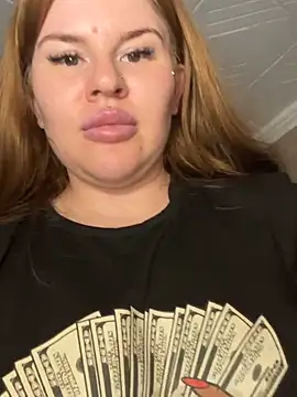 RedFoxQueen live sex cam