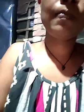 Sweet-runi live sex cam