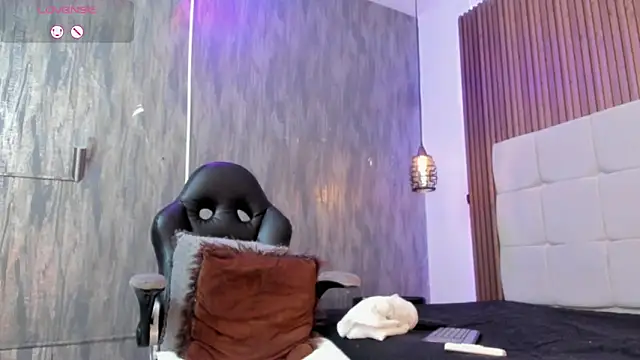 Saravy_Blandon webcam