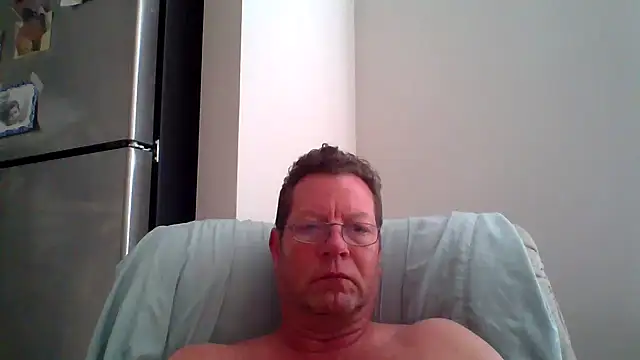 Goldenbear3111 webcam