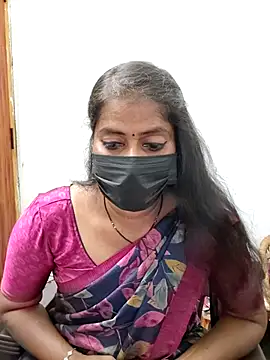 tamil_Sigappu_Roja webcam