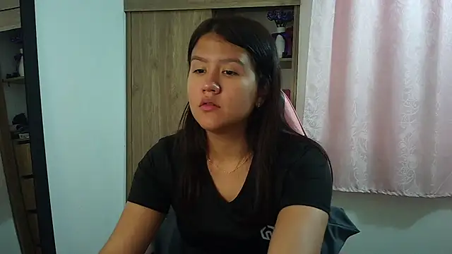 oliviawatson1 - Oliviawatson1's free webcam - UK Sex Cams