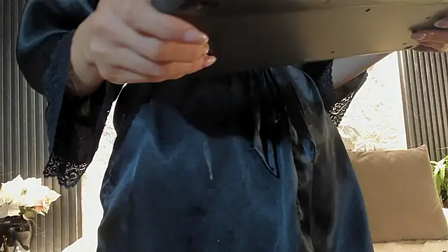 joselin_rouse webcam