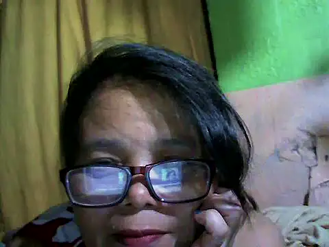 flowerblossom123 - Flowerblossom123's free webcam - UK Sex Cams