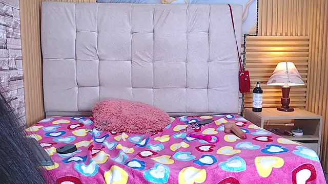 moxie_monclair webcam