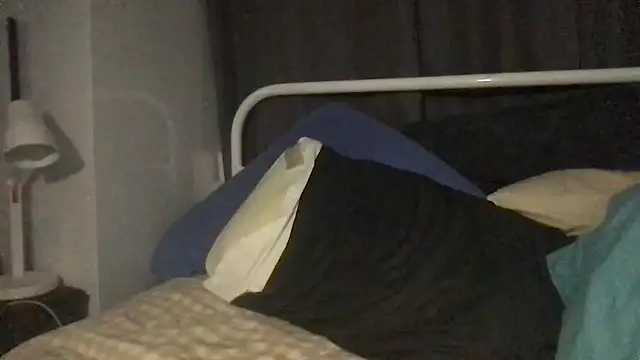 MrBombasticxxx webcam