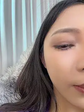 美女Abcdmiao-Baby在线直播