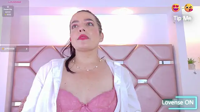 miiaa_collins_ webcam