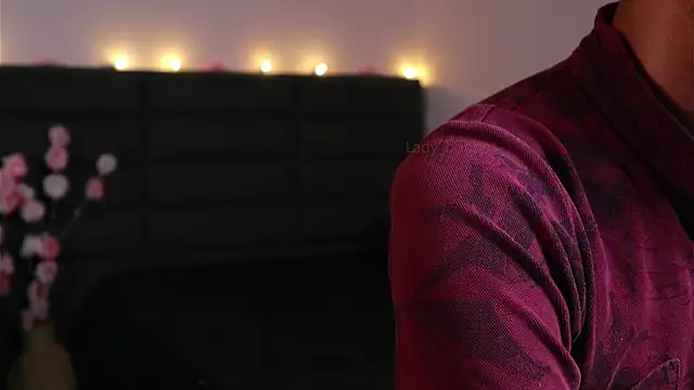 kathieandpovcock1 webcam