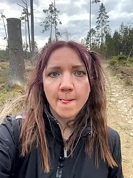 Webcam Model (Nature_Melina)  is live.Free join now!