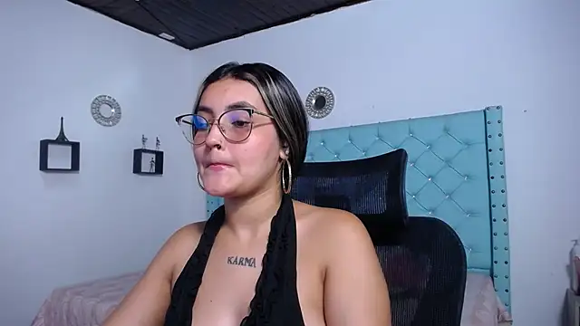 kathe-mills235 webcam