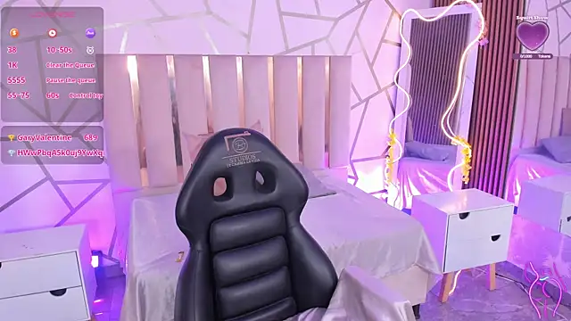 cyrus_tay - CYRUS_TAY's free webcam - UK Sex Cams