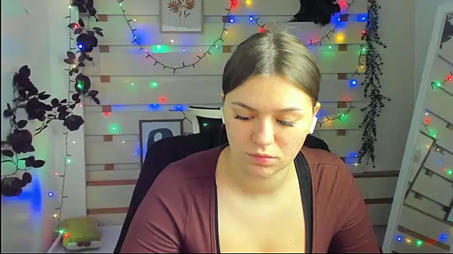 Josephine_Kiss webcam