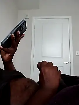 makeherfeelg - Makeherfeelg's free webcam - UK Sex Cams