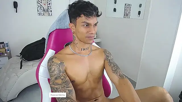 Leonard_Price webcam