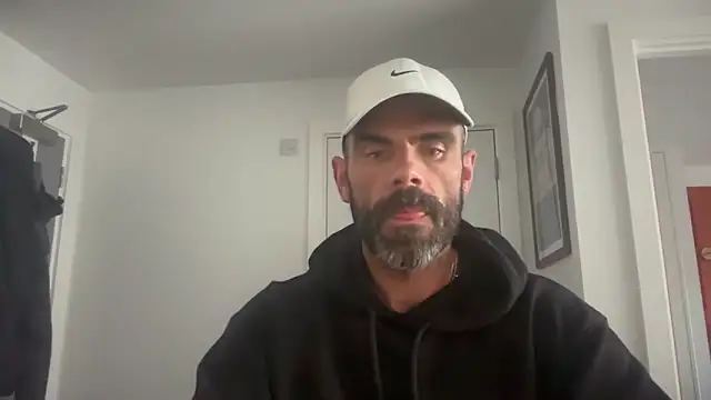 Thickdickdominant webcam