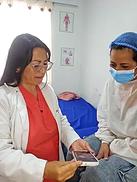 justsamantha_ - JustSamantha_'s free webcam - UK Sex Cams