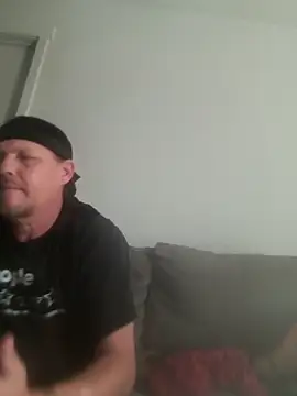 yourMasterisBored webcam