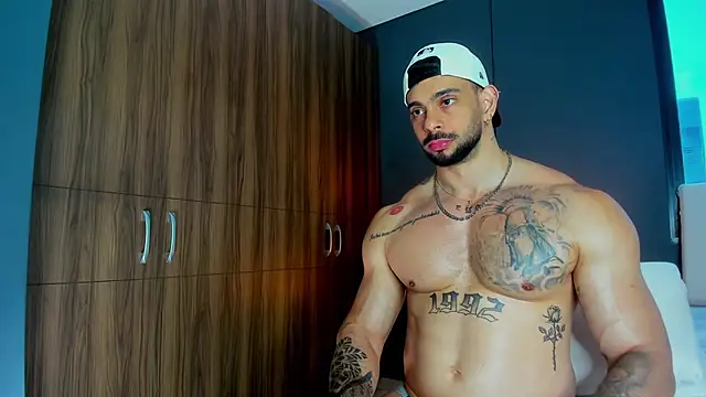 massimo_visconti webcam